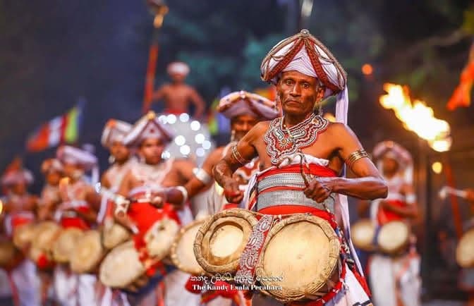 Kandy Esala Perahera